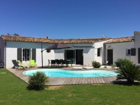 Très belle villa, 4 chambres, piscine et jacuzzi